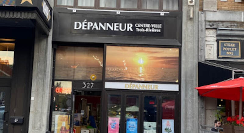 327 rue des Forges  